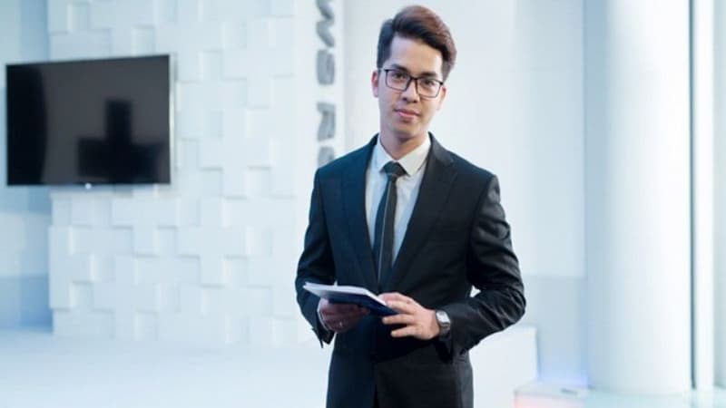 Bình luận viên Nguyễn Thí Thạch là ai?